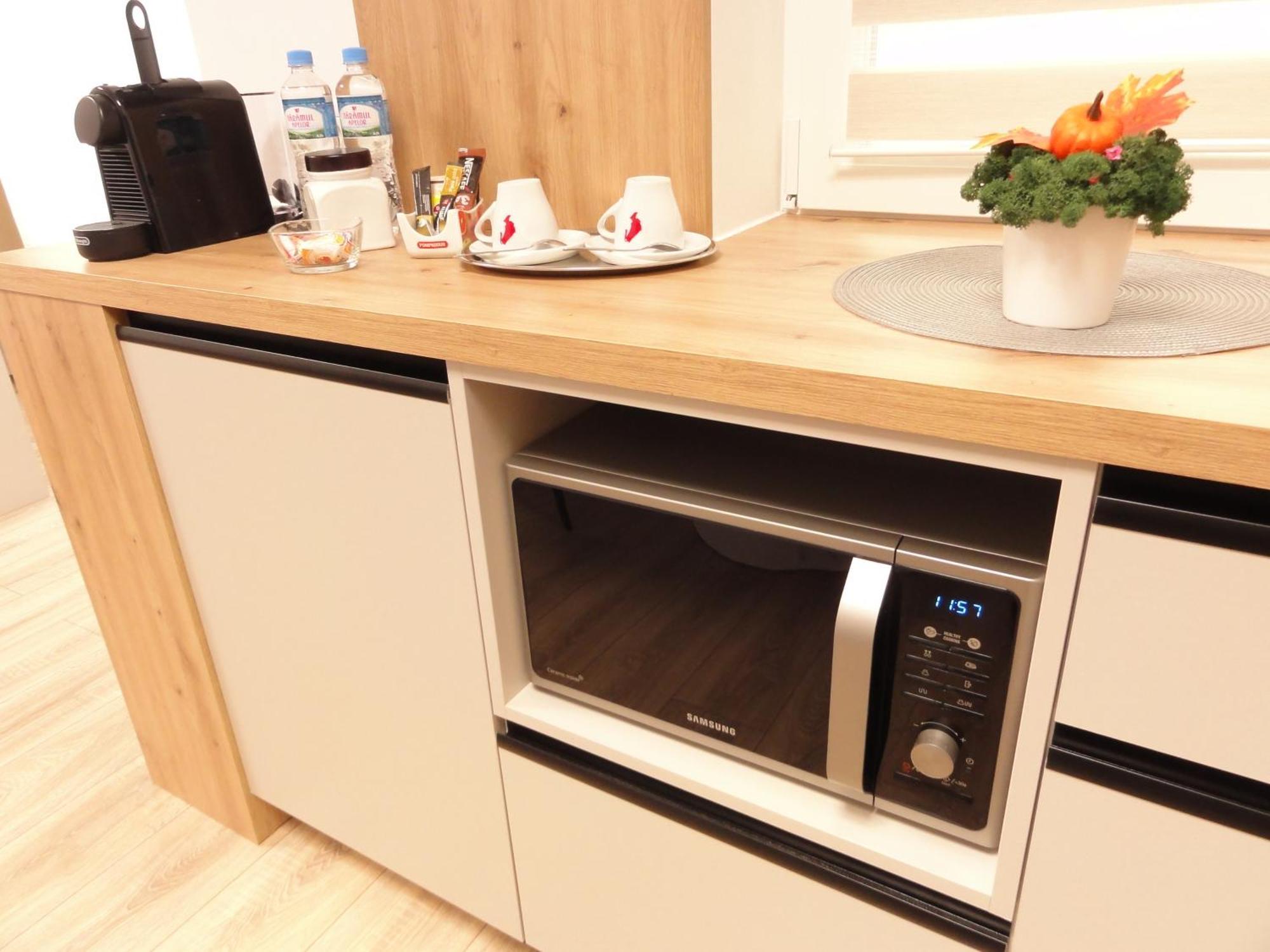 Central Luxury Apartment Yaş Dış mekan fotoğraf