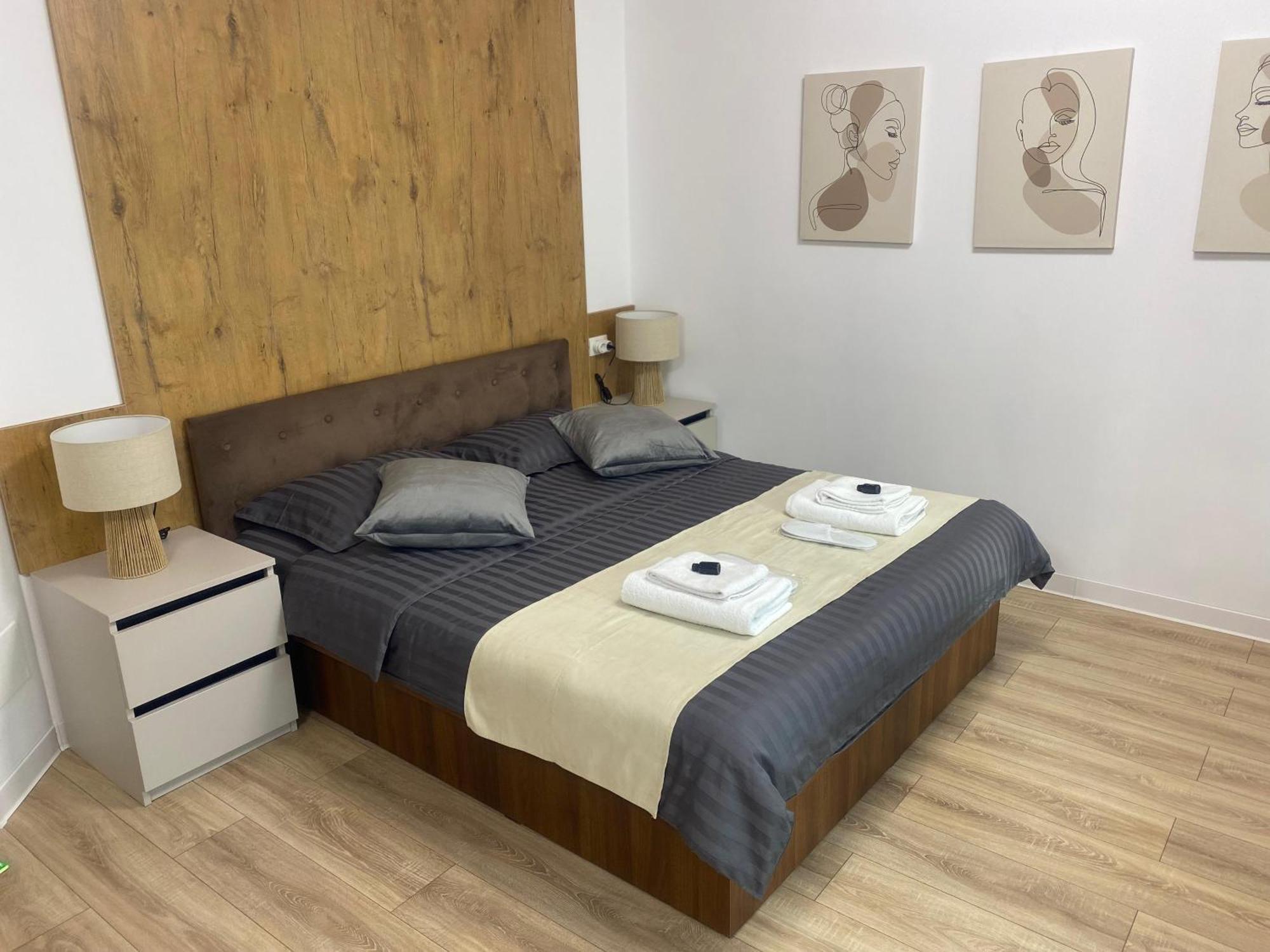 Central Luxury Apartment Yaş Dış mekan fotoğraf