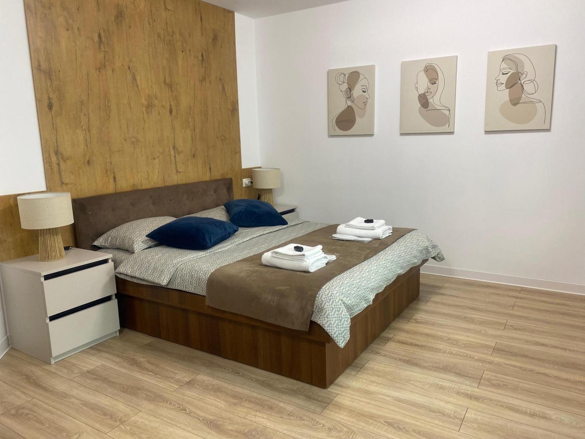Central Luxury Apartment Yaş Dış mekan fotoğraf
